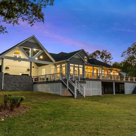 Rare Find Best Lot With Dock And Views On Lake Winchester Esterno foto