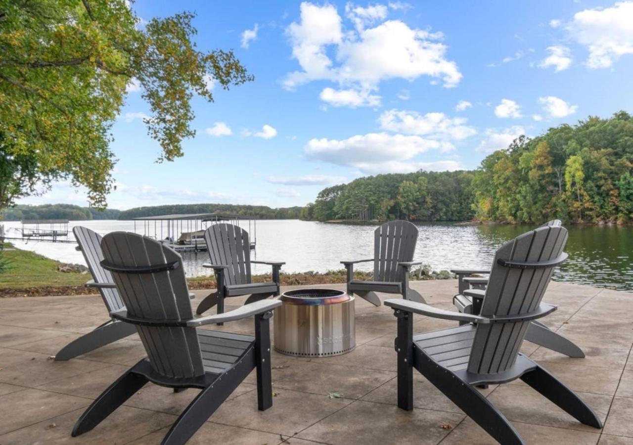 Rare Find Best Lot With Dock And Views On Lake Winchester Esterno foto